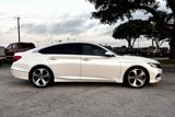 Used 2018 Honda Accord Touring image 4