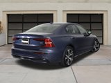 Certified 2025 Volvo S60 B5 Core image 4