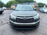 Used 2015 Toyota Highlander XLE image 3