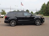 Used 2017 Ford Explorer Sport image 2