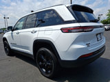 Certified 2024 Jeep Grand Cherokee Altitude image 4