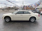 Used 2010 Chrysler 300 Touring image 5