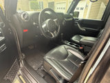 Used 2016 Jeep Wrangler Unlimited Rubicon image 3