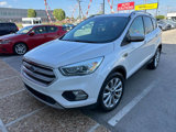 Used 2017 Ford Escape Titanium image 2