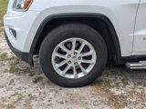 Used 2014 Jeep Grand Cherokee Laredo w/ 18" Wheel & 8.4" Radio Group image 5