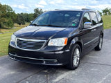 Used 2014 Chrysler Town & Country Touring-L w/ Driver Convenience Group image 2