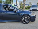 Used 2019 Toyota Camry SE image 2