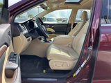 Used 2015 Toyota Highlander Limited image 4