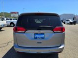 Used 2020 Chrysler Pacifica Touring-L image 4