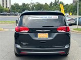 Certified 2019 Chrysler Pacifica Touring-L image 3