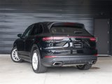 Used 2023 Porsche Cayenne image 3