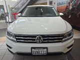 Certified 2021 Volkswagen Tiguan SE image 3