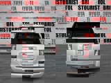 Used 2016 GMC Yukon XL SLT image 3