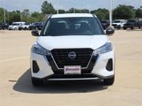Used 2023 Nissan Kicks S image 2