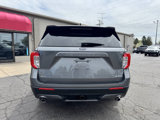 Used 2023 Ford Explorer XLT image 4