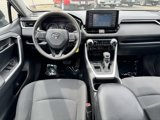 Used 2019 Toyota RAV4 LE image 5