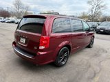 Used 2019 Dodge Grand Caravan GT image 3