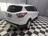 Used 2017 Ford Escape SE image 6