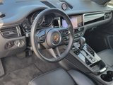 Certified 2024 Porsche Macan image 4