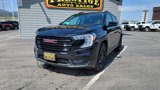 Used 2024 GMC Terrain SLE image 2