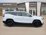 Used 2021 GMC Terrain SLE w/ Driver Convenience Package image 2