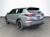 Used 2023 Mitsubishi Outlander SE image 5