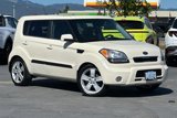 Used 2011 Kia Soul ! image 2