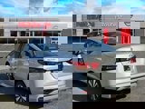 Used 2022 Nissan Altima 2.5 SV image 4