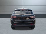 Used 2022 Jeep Compass Limited image 5