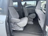 Used 2015 Toyota Sienna LE image 4