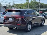 Used 2019 Kia Sorento LX image 4