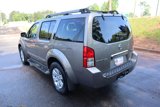 Used 2005 Nissan Pathfinder LE image 4
