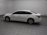 Used 2015 Nissan Altima 2.5 SV image 3