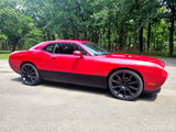 Used 2013 Dodge Challenger SXT image 3