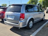 Used 2019 Dodge Grand Caravan SE image 3