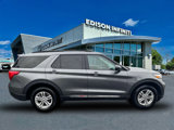 Used 2023 Ford Explorer XLT w/ Equipment Group 202A image 3