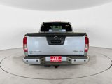 Used 2017 Nissan Frontier PRO-4X image 4