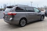 Used 2018 Toyota Sienna XLE image 5