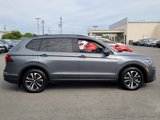 Used 2024 Volkswagen Tiguan S image 2