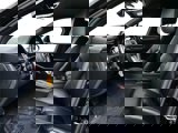 Certified 2021 Porsche Macan image 5