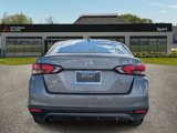 Used 2022 Nissan Versa SV image 4