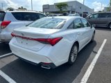 Used 2019 Toyota Avalon Limited image 3
