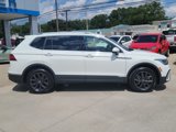 Certified 2024 Volkswagen Tiguan SE image 4
