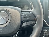 Used 2023 Jeep Cherokee Altitude Lux image 5