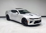 Used 2017 Chevrolet Camaro SS image 4