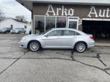 Used 2011 Chrysler 200 Limited image 5