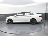 Used 2024 Volkswagen Jetta SE w/ Panoramic Sunroof Package image 4