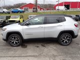New 2025 Jeep Compass Limited image 2