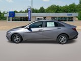 New 2025 Hyundai Elantra SE image 6