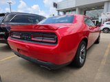 Used 2019 Dodge Challenger SXT image 4